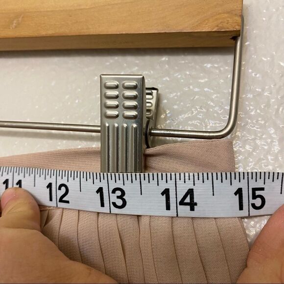 Forever 21 Hi Low Beige tan Pleated midi Skirt chiffon-Large - Picture 5 of 7